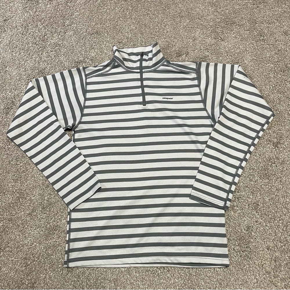 Boy’s Patagonia Capilene 3 Midweight Zip-Neck Size XL (14)